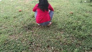 गार्डन में मिली सेक्सी भाभी को घर पर चोदा XXX Homemade Sex